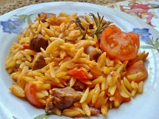 Şehriye Pilavı Tarifi ve Malzemeleri Şehriye Pilavı Tarifi ve Malzemeleri